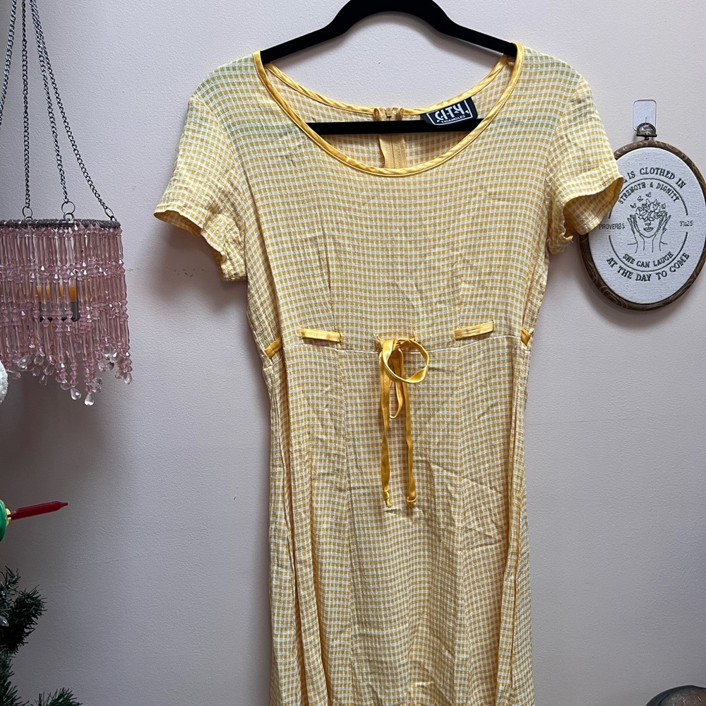 Vintage Yellow Gingham Short Sleeve Zip Up Dress
